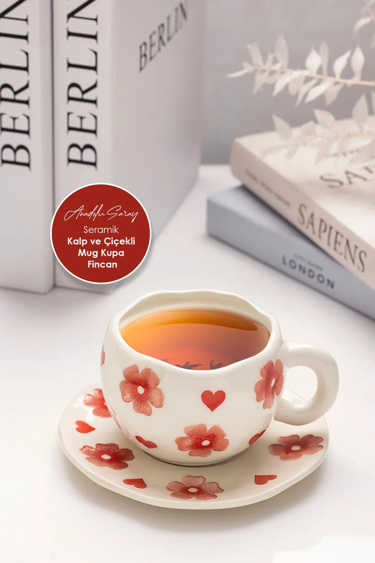 El Yapımı Seramik Kalp ve Çiçek Desenli Tabaklı Mug Kupa Fincan Takım | Mug Fincan Kupa Kahve Kupası El Yapımı Seramik Kalp ve Çiçek Desenli Tabaklı Mug Kupa Fincan Takım | Mug Fincan Kupa Kahve Kupası